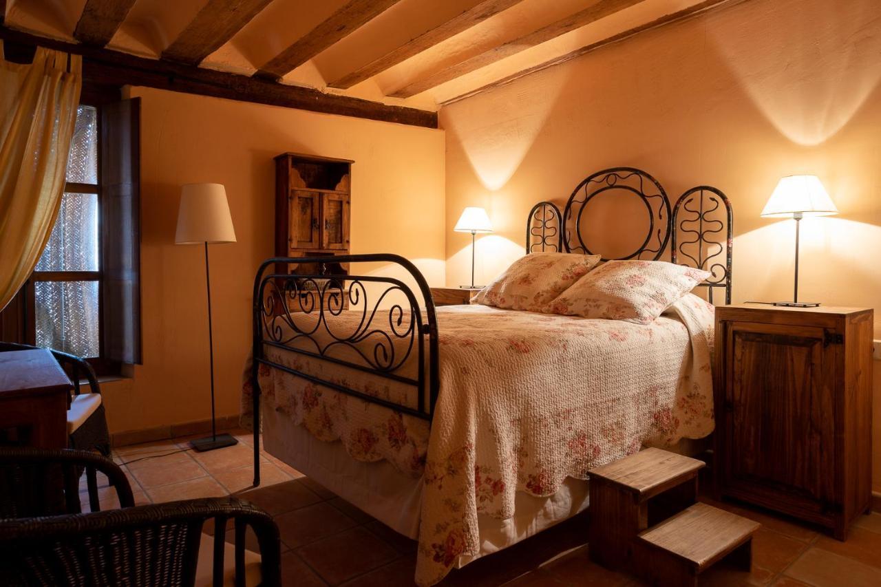 La Casa Grande Guest House Talayuelas  Ngoại thất bức ảnh