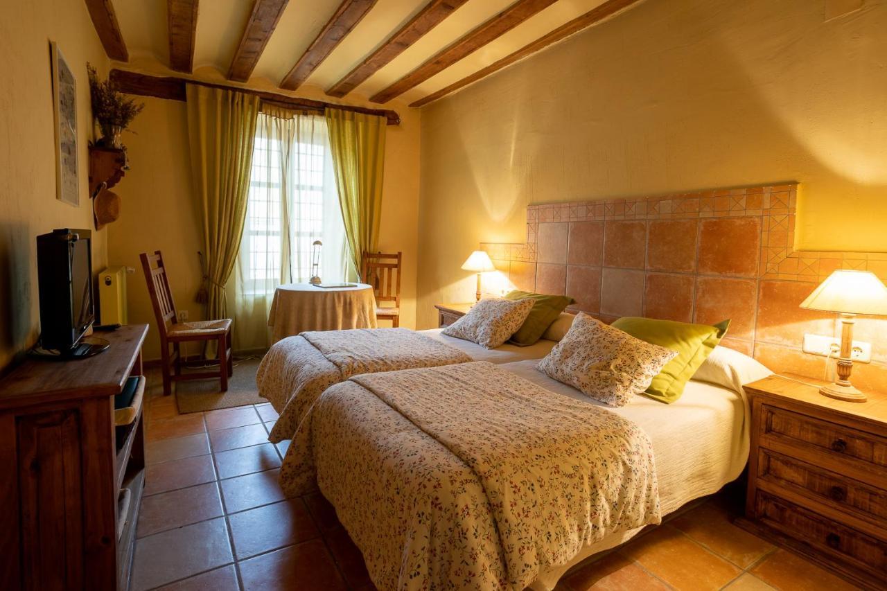 La Casa Grande Guest House Talayuelas  Ngoại thất bức ảnh